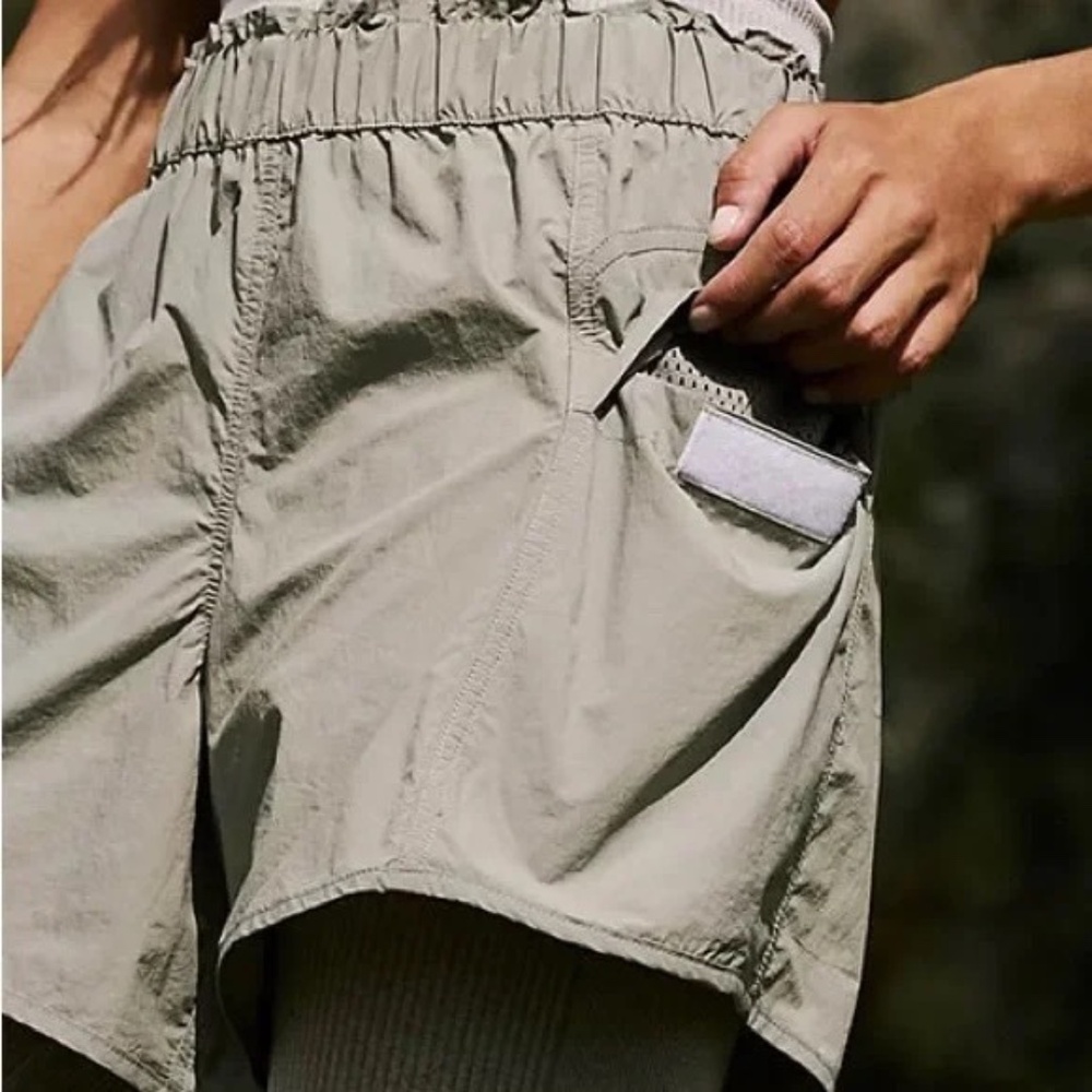 FP Movement In The Wild Shorts - Picture 8 of 9